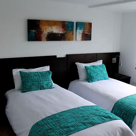 Hotel Colombians Suite Богота Экстерьер фото